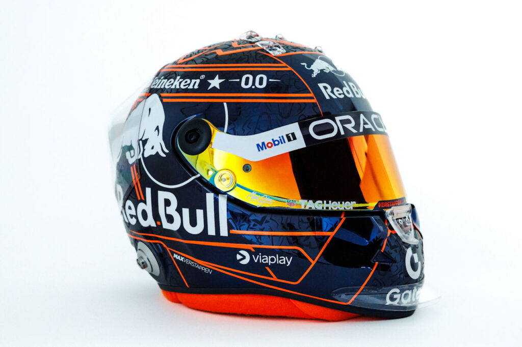 2025R11Aus-Ver-helmet-RBR5.jpg