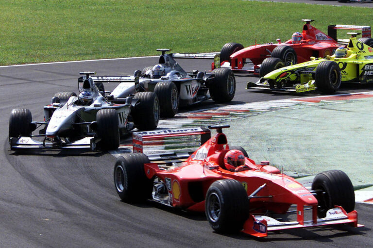 2000Italy-Schumacher-Hakkinen-XPB1.jpg